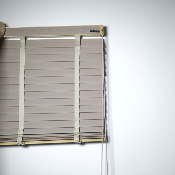 Sun Shading Wooden Day Night Venetian Window Curtain Blinds